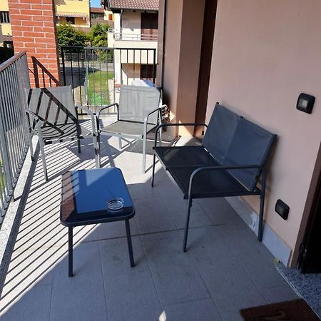 Home Sarenji Trivolzio Bagian luar foto