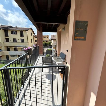 Home Sarenji Trivolzio Bagian luar foto