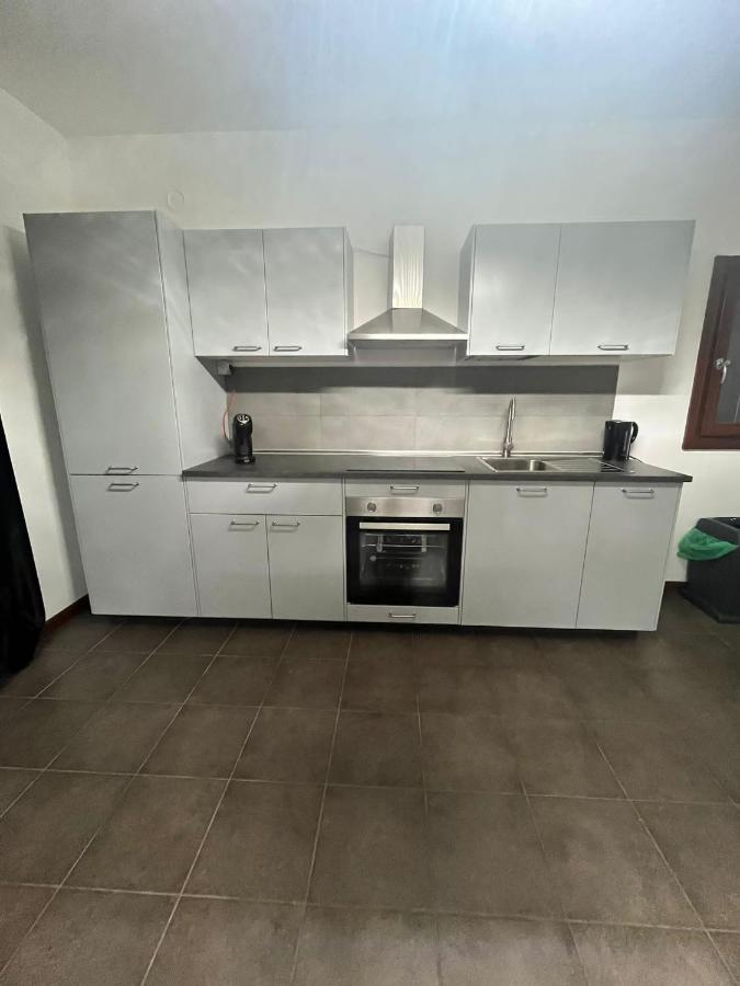 Home Sarenji Trivolzio Bagian luar foto